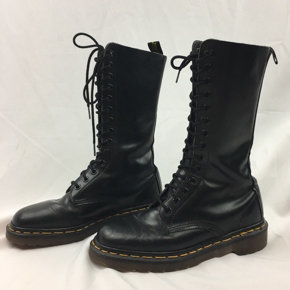 Dr. Martens Shoes - Vintage Dr Martens Boots 1940 14 Eye Combat Lace